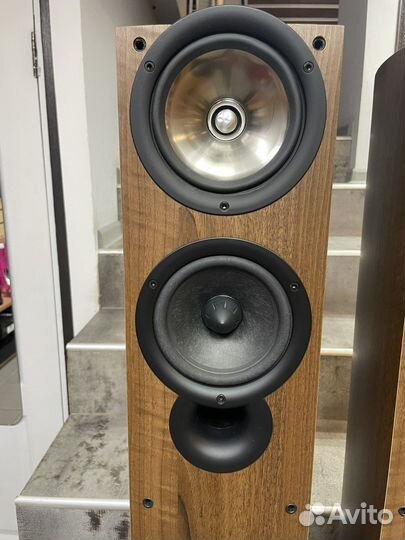 Напольная акустика KEF iQ5 пара