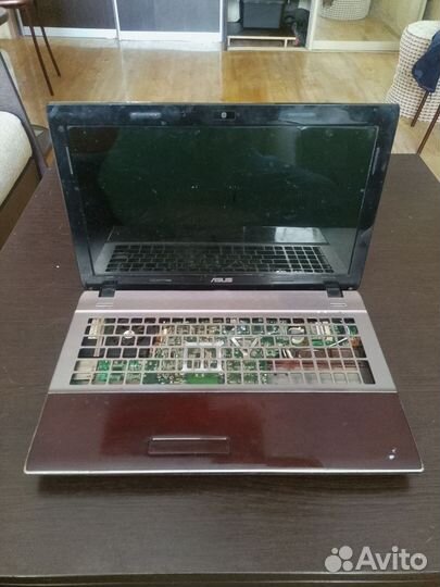 Ноутбук asus