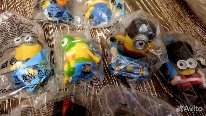 Игрушки макдональдс Гадкий Я1 новый 2013