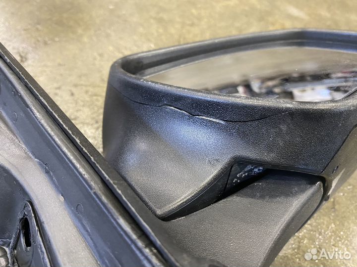 Правое зеркало Ford Focus 2 Дорестайлинг