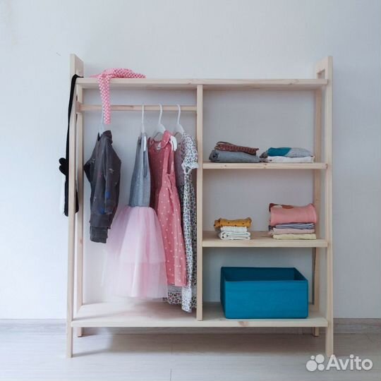 Монтессори мебель в детскую комнату