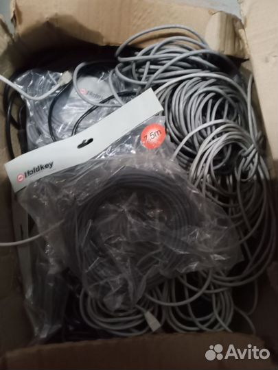 Продам старые ноутбуки, мониторы, cisco телефоны