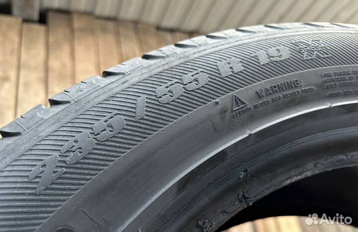 Michelin Latitude Tour HP 235/55 R19