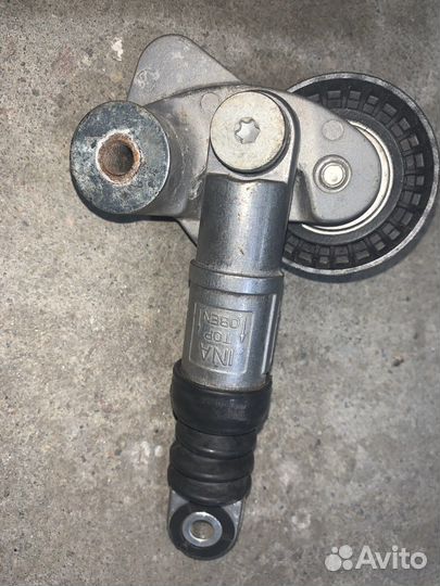 Ролик натяжной Volvo S80 2006-2016