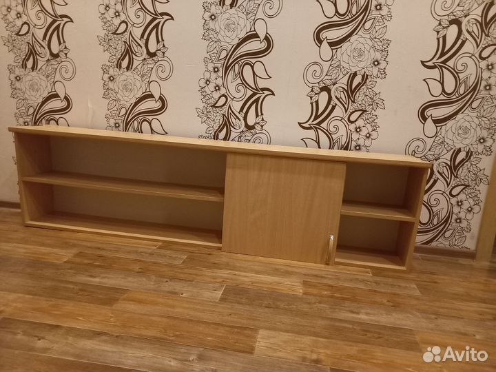 Полка подвесная