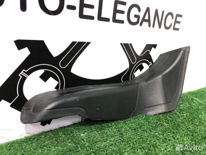 Накладка водостока левая Bmw 5 G30 В48В20В 2019