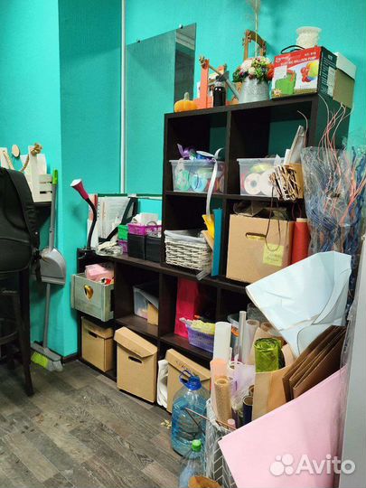 Мастерская для флориста или декоратора