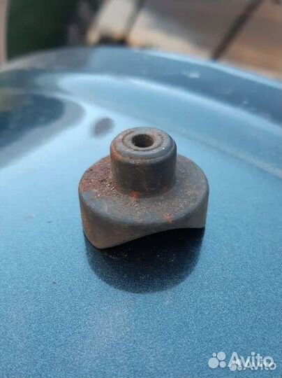 Сухарь рулевых тяг газ 20 Победа и газ 14 Чайка