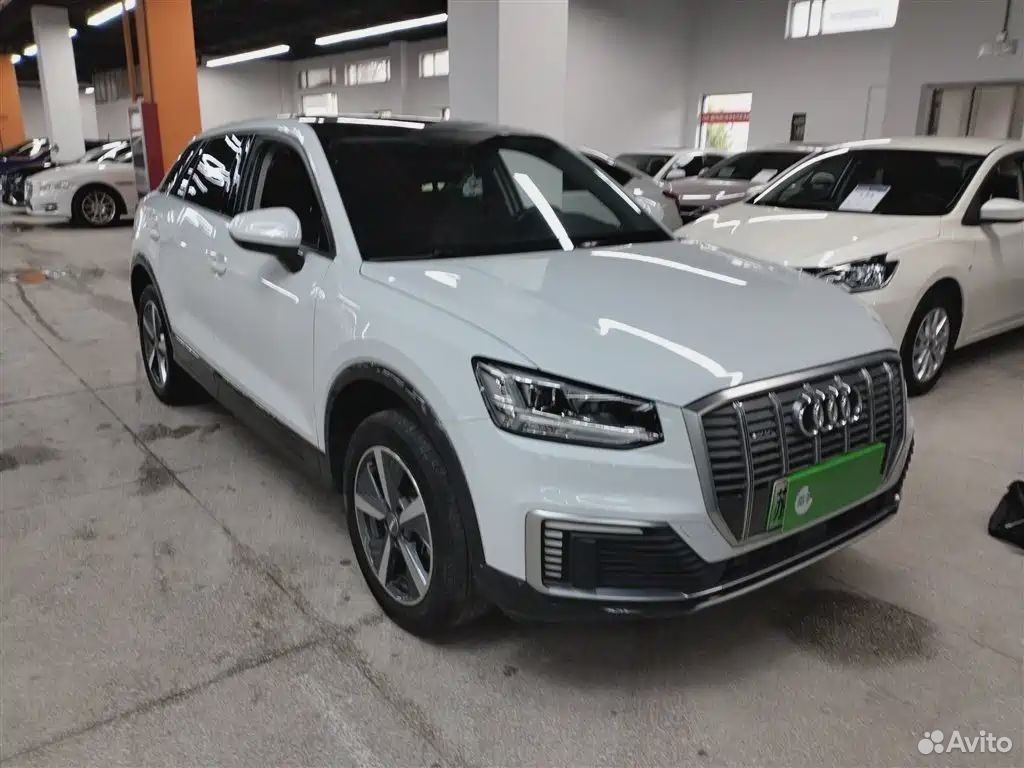 Нашли авто Audi Q2L e-tron