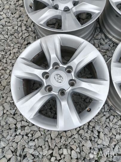 Оригинальные литые диски Toyota R17-6x139,7