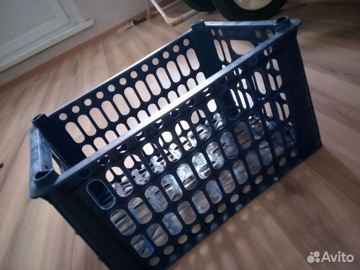 Пластиковые ящики для хранения бу