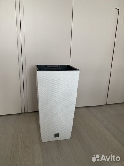 Кашпо горшок для цветов