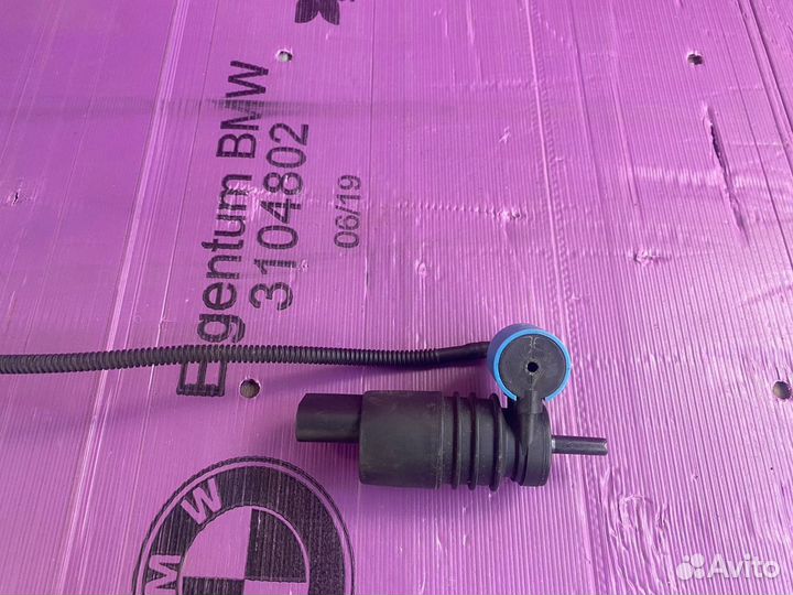 Насос стеклоомывателя Porsche Cayenne, VW Touareg