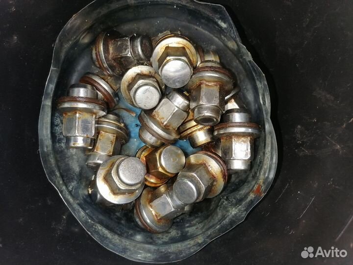 Диски литые Toyota Land Cruiser r16