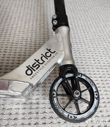 Самокат District C253