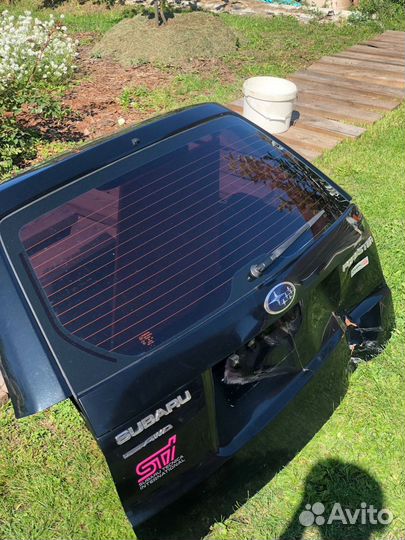 Дверь задняя Субару Форестер