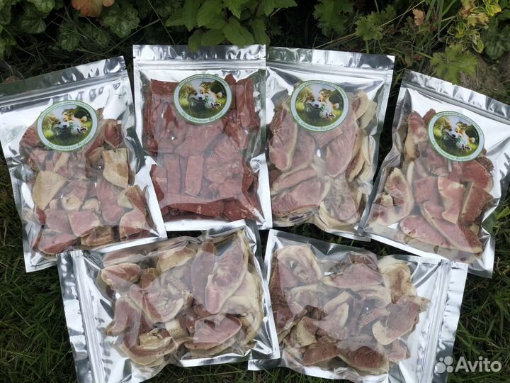 Натуральные лакомства для четвероногих друзей