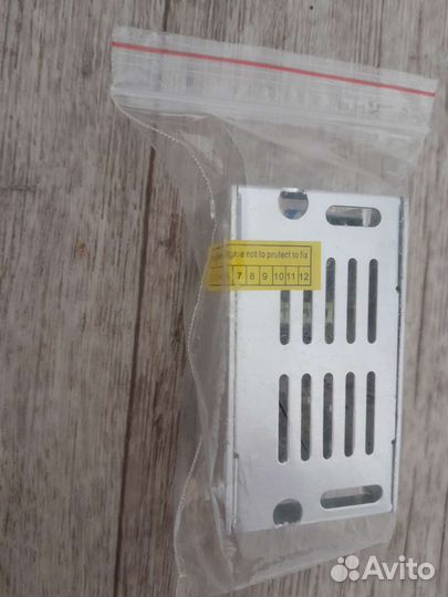 Сетевой Адаптер и Блок питания