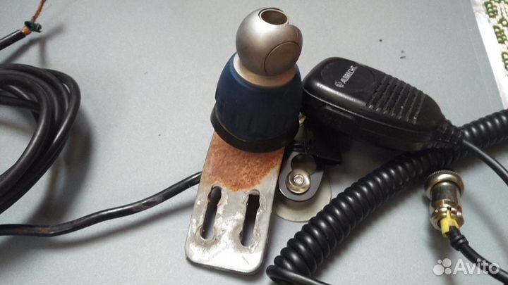 Автомобильная рация Albrecht AE 6310 с антенной