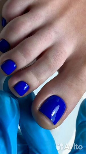 Маникюр и педикюр