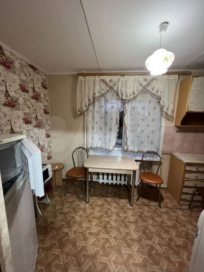 2-к. квартира, 62 м², 1/4 эт.