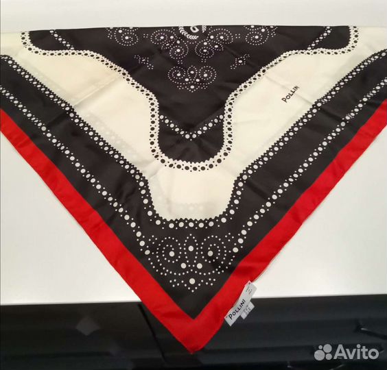 Шейный платок Pollini