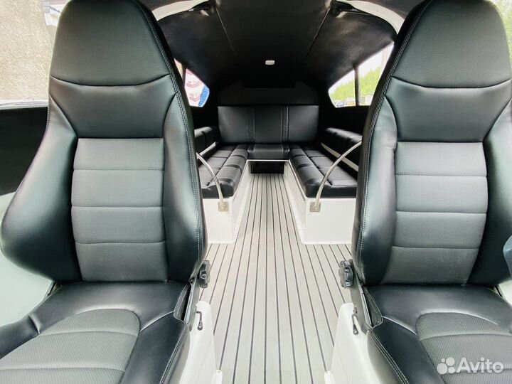 Катер или судно на воздушной подушке Кайман-10