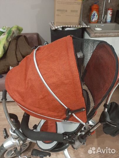 Велосипед-коляска с родительской ручкой