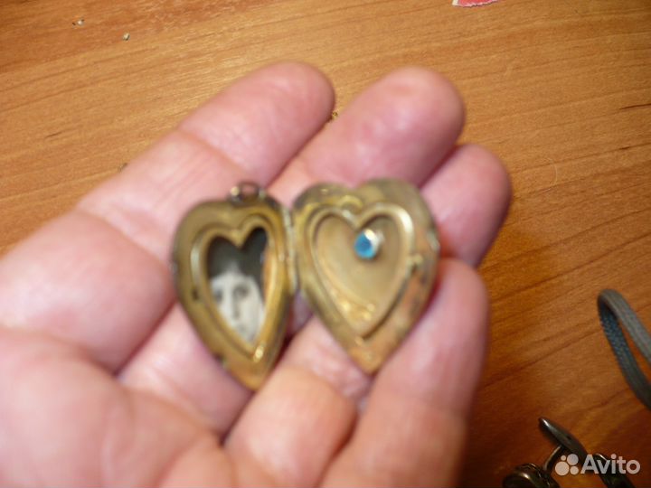 Антикварные серьги и кулон