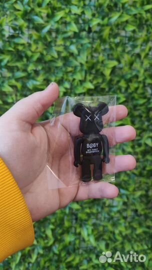 Попсокет для телефона BearBrick (Черный)