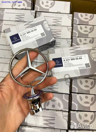 Эмблема звезда прицел Mercedes на капот