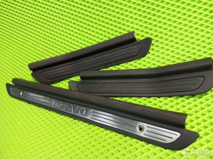 Накладка порога Volvo S40 1995-2004