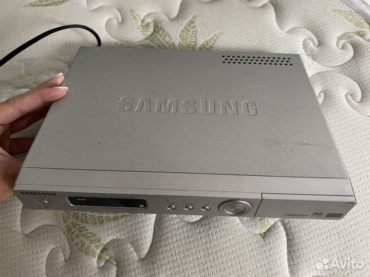 Спутниковый ресивер НТВ плюс