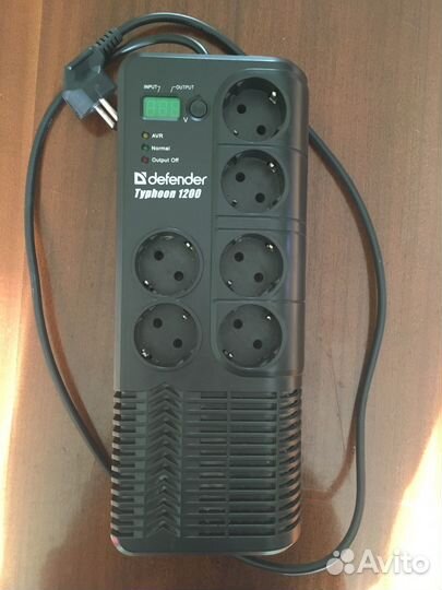 Стабилизатор напряжения Defender 1200