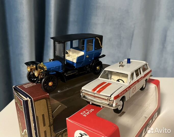 Модель Волга Газ 2402 медпомошь СССР