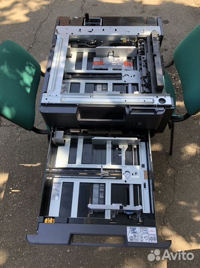 Дополнительный лоток подачи бумаги Kyocera PF-7100