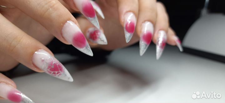 Маникюр с наращиванием