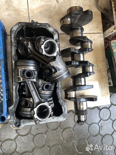 Запчасти на chrysler voyager