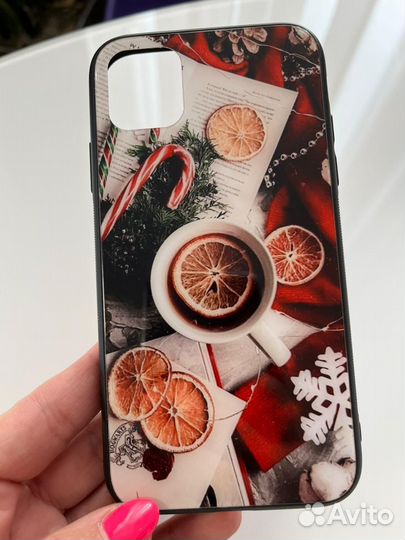 Продам чехлы на iPhone 11