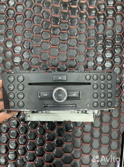 Блок comand Mercedes w204/x204