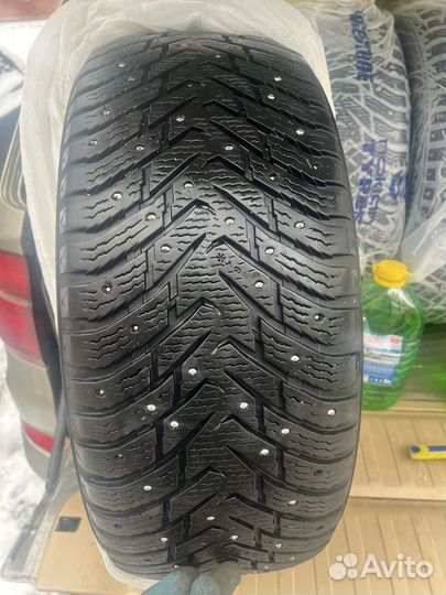 Nokian Tyres Hakkapeliitta 8 SUV 255/55 R18