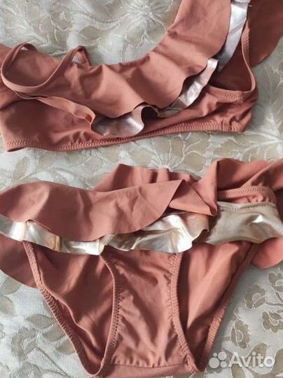 Купальник для девочки zara 130 см