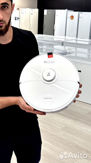 Умный робот пылесос