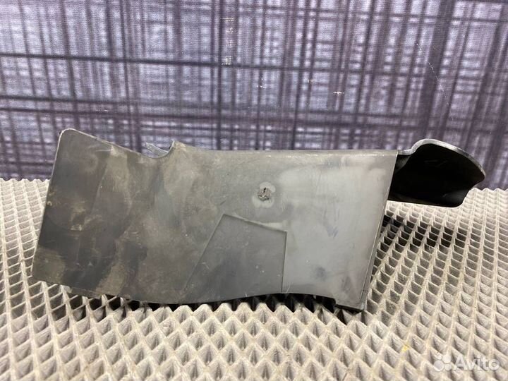 Щиток левый Bmw X5 E70 N62 2007