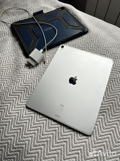 iPad pro 12.9 2019 1tb sim silver