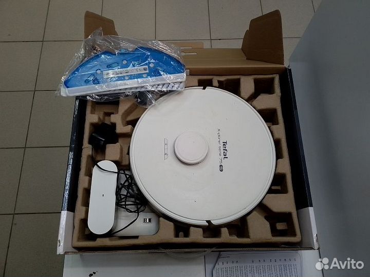 Робот-пылесос Tefal SMART Force X-plorer RG6825WH