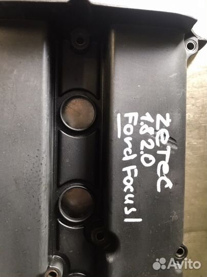 Клапанная крышка Ford 1.8-2.0 Focus 1 Maverick 2