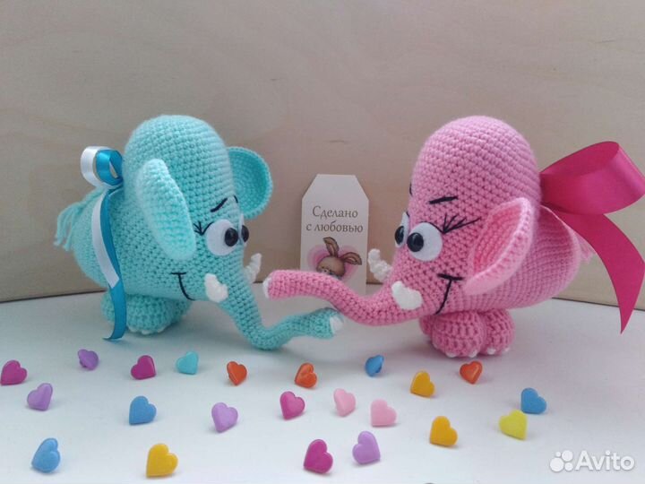 Сердечные вязаные игрушки