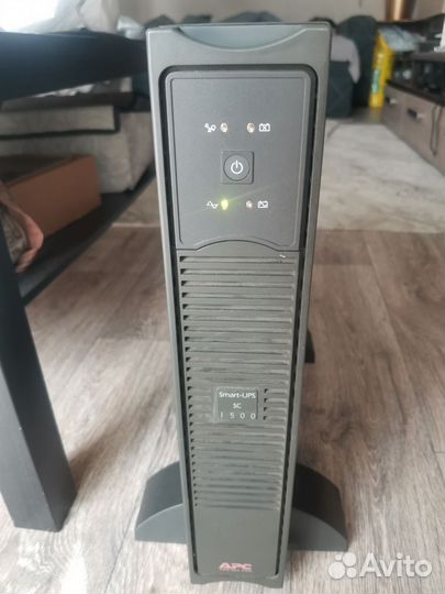 Ибп apc SMART ups 1500