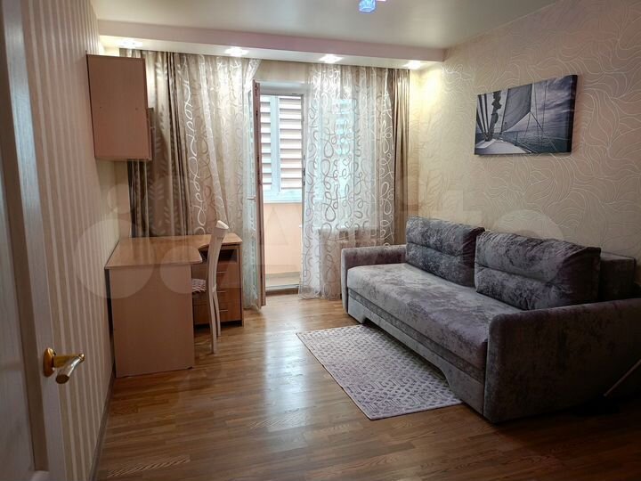2-к. квартира, 62 м², 6/17 эт.